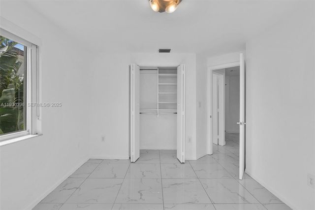 10065 Bay Harbor Ter, Bay Harbor Islands, FL 33154