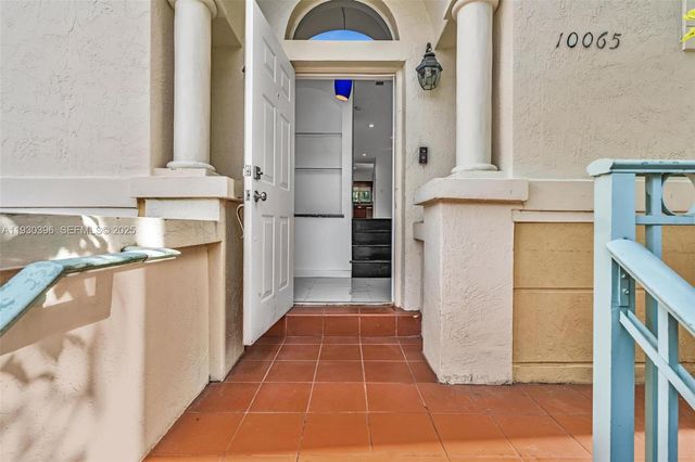 10065 Bay Harbor Ter, Bay Harbor Islands, FL 33154