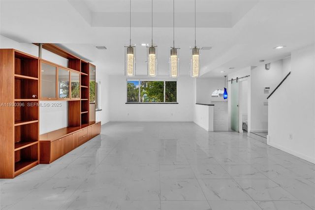 10065 Bay Harbor Ter, Bay Harbor Islands, FL 33154