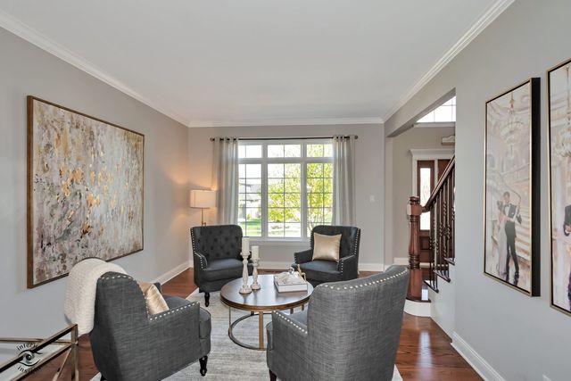 10829 Warwick Lane, Orland Park, IL 60462
