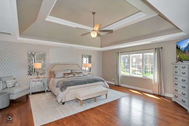 10829 Warwick Lane, Orland Park, IL 60462