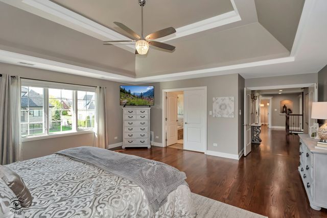 10829 Warwick Lane, Orland Park, IL 60462
