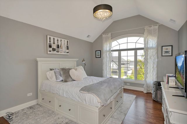 10829 Warwick Lane, Orland Park, IL 60462