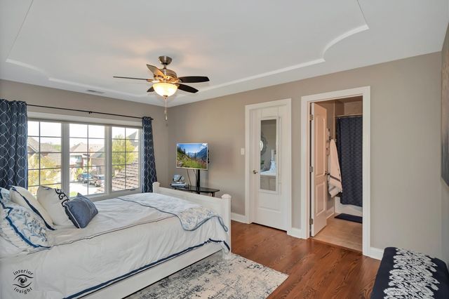 10829 Warwick Lane, Orland Park, IL 60462