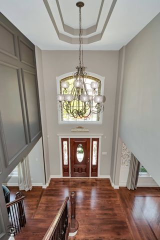 10829 Warwick Lane, Orland Park, IL 60462