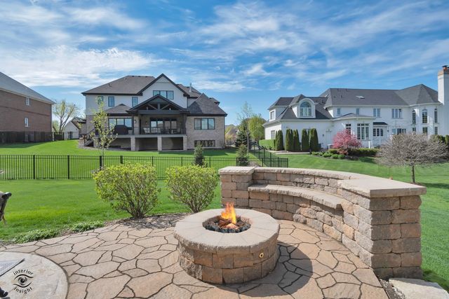 10829 Warwick Lane, Orland Park, IL 60462