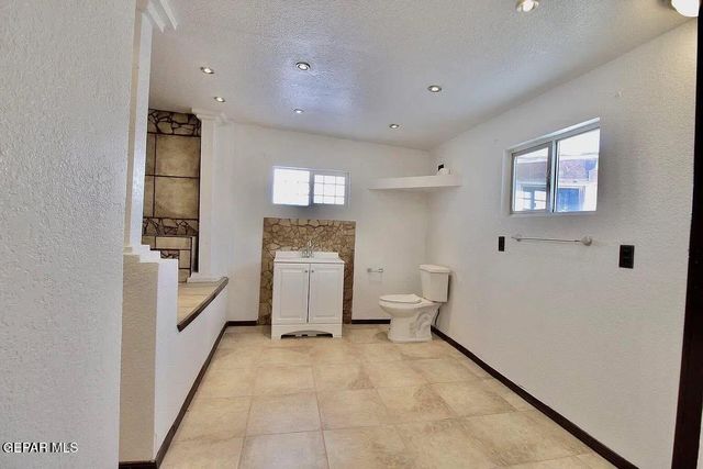 9967 Gideon Circle, Socorro, TX 79927