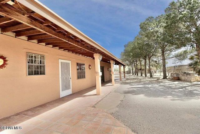 9967 Gideon Circle, Socorro, TX 79927