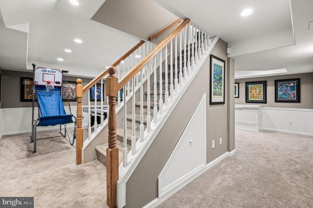 6 BRADFORD TER, Newtown Square, PA 19073