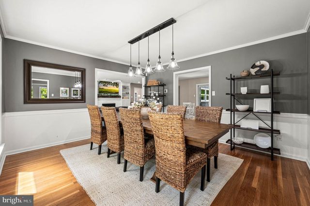 6 BRADFORD TER, Newtown Square, PA 19073