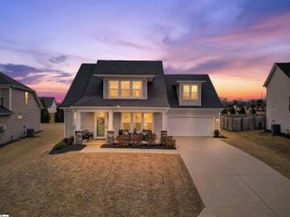 569 Fenwick Drive, Woodruff, SC 29388