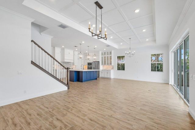12289 Waterstone Circle, Palm Beach Gardens, FL 33412
