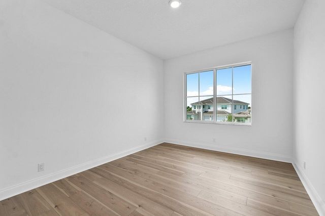 12289 Waterstone Circle, Palm Beach Gardens, FL 33412