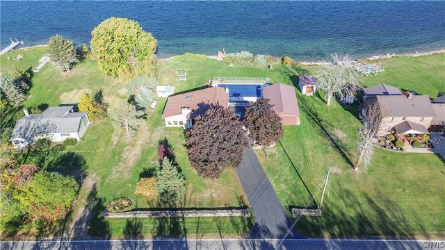 286 River Road, Waddington, NY 13694
