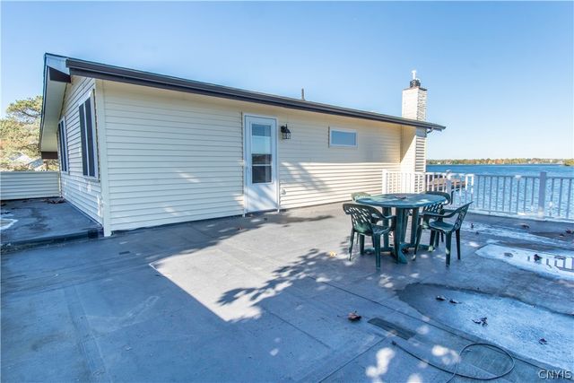 286 River Road, Waddington, NY 13694