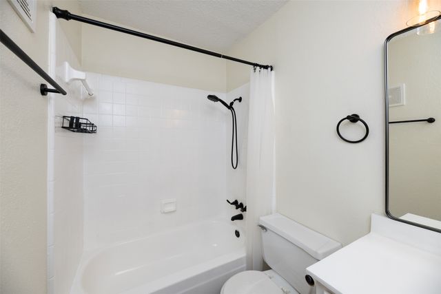 4748 Old Bent Tree Lane 1601, Dallas, TX 75287