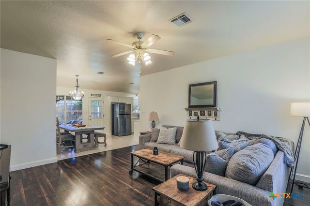 17 S ARCHER, Belton, TX 76513