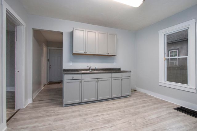 596 Superior Street, Benton Harbor, MI 49022