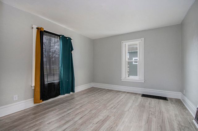 596 Superior Street, Benton Harbor, MI 49022