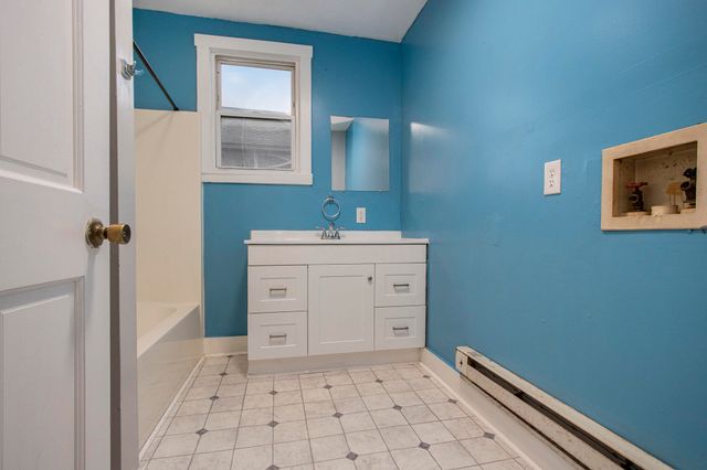 596 Superior Street, Benton Harbor, MI 49022