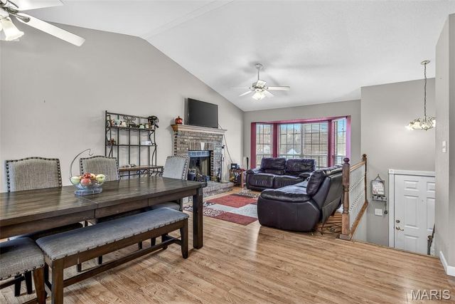 120 Greenbrier Boulevard, Festus, MO 63028