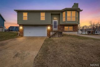 120 Greenbrier Boulevard, Festus, MO 63028