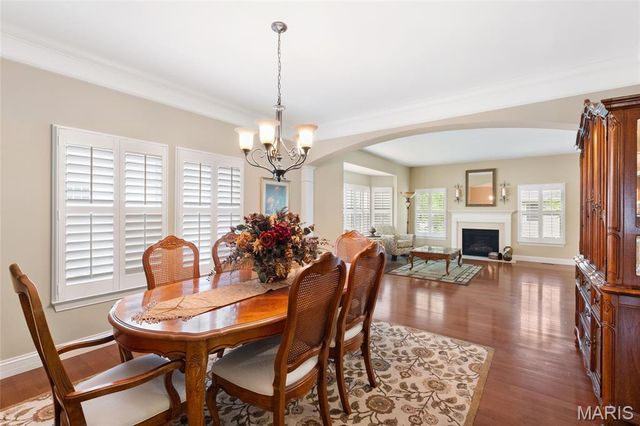 57 Burgundy Place Drive, Dardenne Prairie, MO 63368