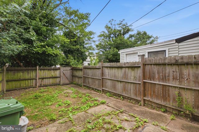 1422 N EDEN ST, Baltimore, MD 21213