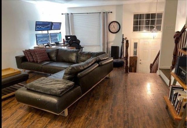 613 Lincoln Station Drive 613, Oswego, IL 60543
