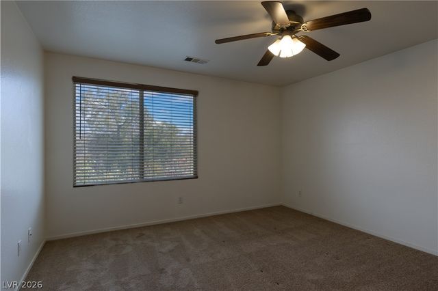 9882 Silver Chimes Court, Las Vegas, NV 89183