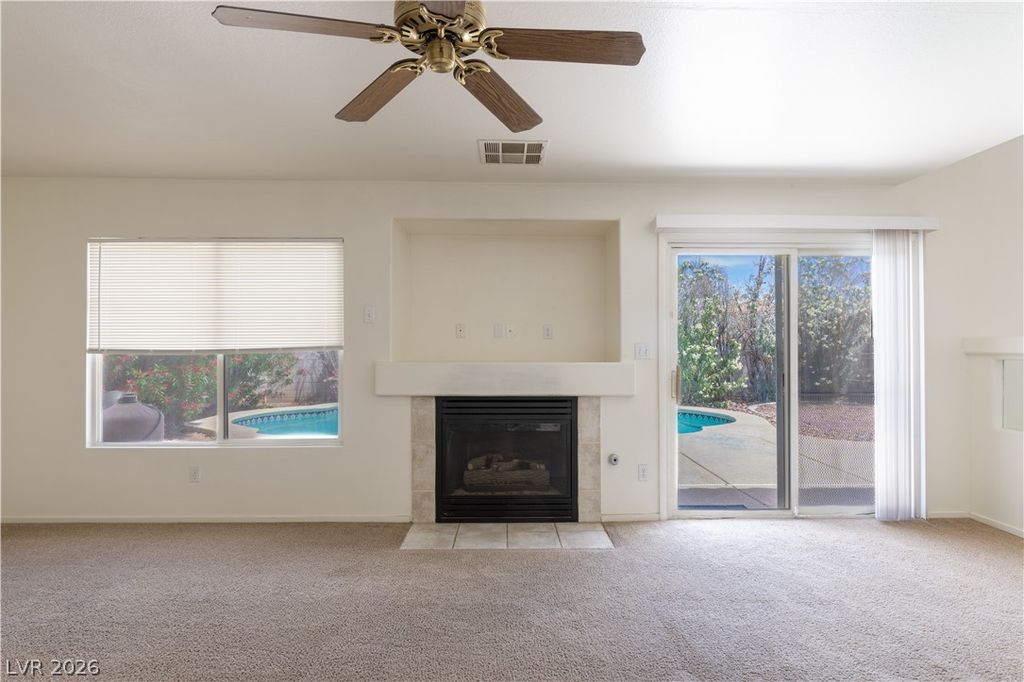 Image 7 of property listing at 9882 Silver Chimes Court, Las Vegas, NV 89183