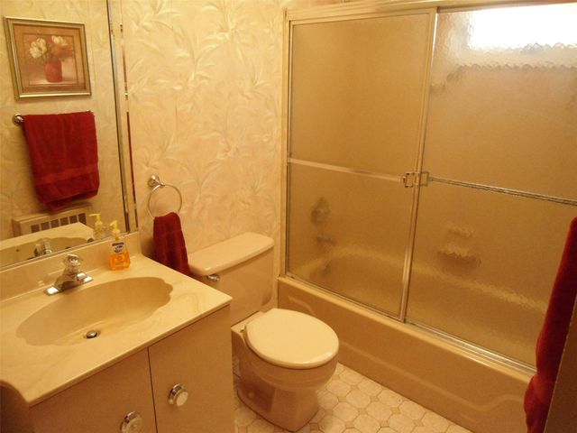 212 Wensley Lane, East Islip, NY 11730