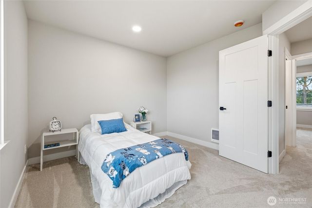 210 Carolina St, Bellingham, WA 98225