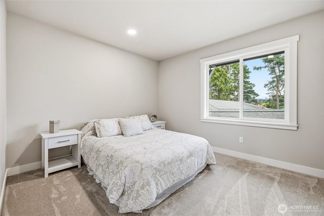 210 Carolina St, Bellingham, WA 98225