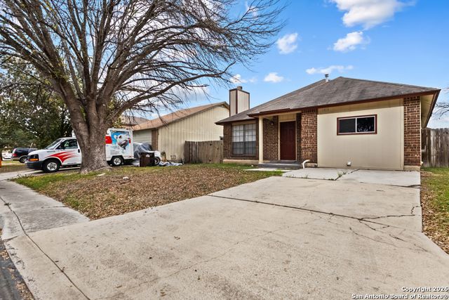 11414 Red Feather Ln., San Antonio, TX 78245
