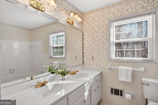 4919 Olde Village Court, Dunwoody, GA 30338