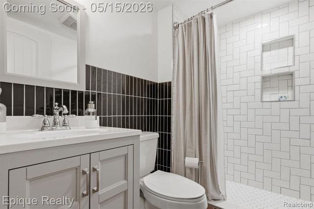 4094 E M 36, Pinckney, MI 48169