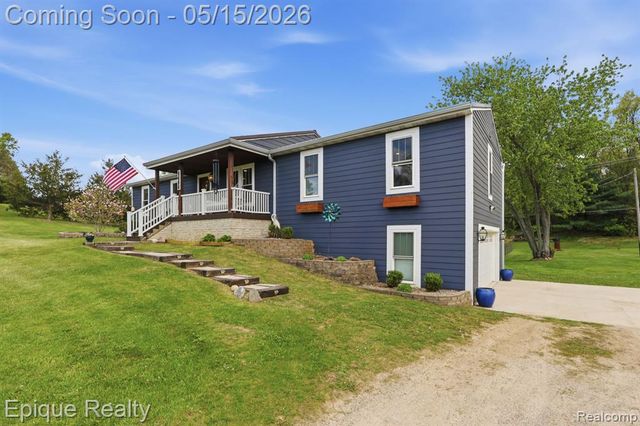 4094 E M 36, Pinckney, MI 48169