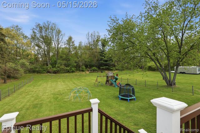 4094 E M 36, Pinckney, MI 48169