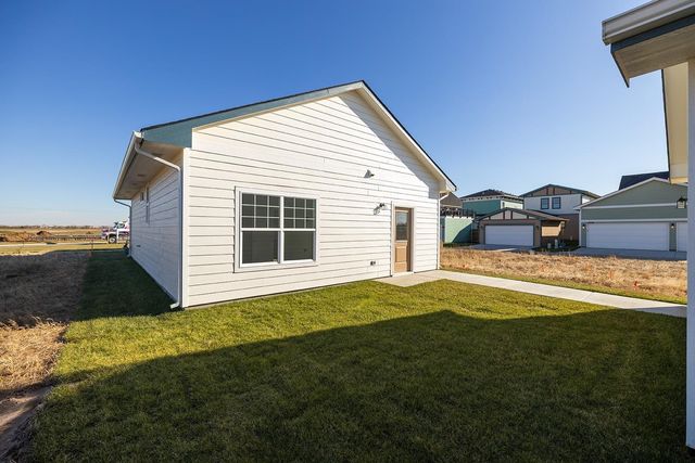 3525 N Azalea, Wichita, KS 67205