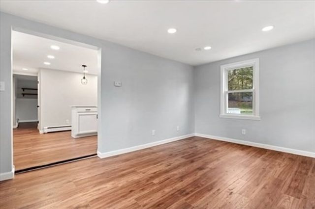 18 Wainwright Ave, Haverhill, MA 01835