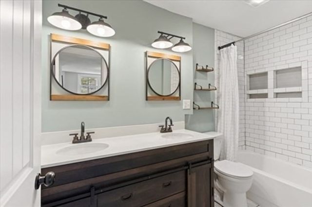 18 Wainwright Ave, Haverhill, MA 01835