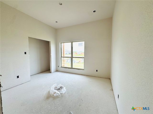 107 Chantry Lane, Gatesville, TX 76528