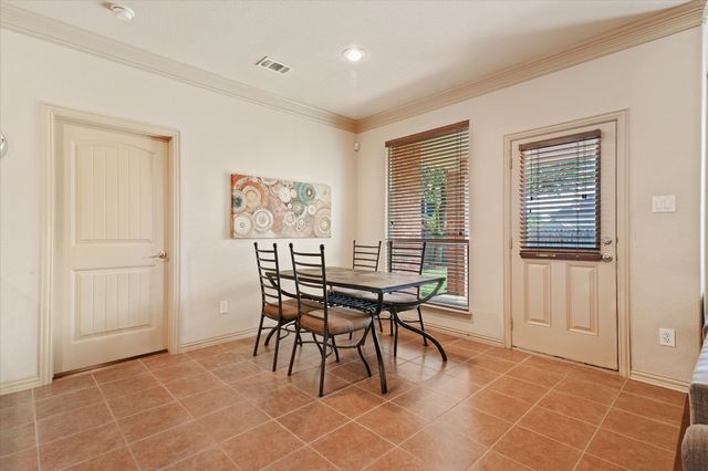 320 Gotland Drive, Grand Prairie, TX 75052