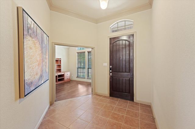 320 Gotland Drive, Grand Prairie, TX 75052