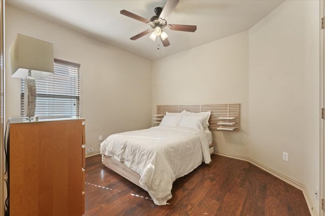 320 Gotland Drive, Grand Prairie, TX 75052