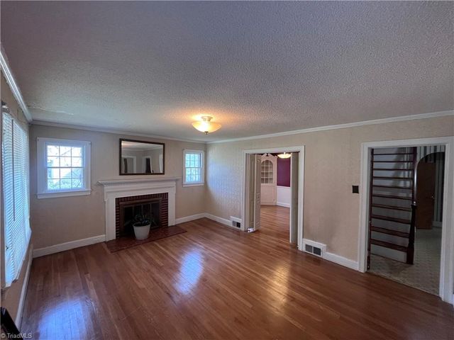 3729 Main Street, Winston-salem, NC 27127