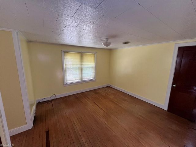3729 Main Street, Winston-salem, NC 27127