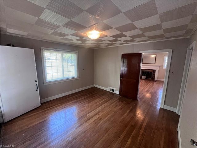 3729 Main Street, Winston-salem, NC 27127