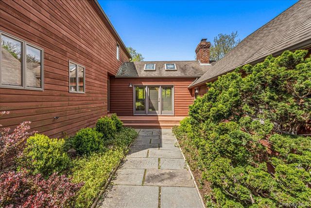 47 Main Street, East Setauket, NY 11733